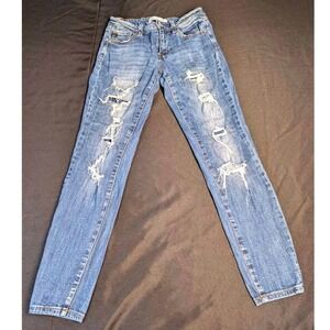 KanCan ~ Skinny Jeans ~ Women's Size 3/25~Distressed Ripped/Mid Rise Medium Wash